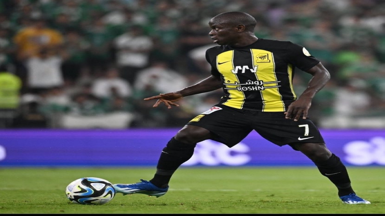 43.5 مليونا.. صفقة رحيل النحلة تثير الجدل السعودي